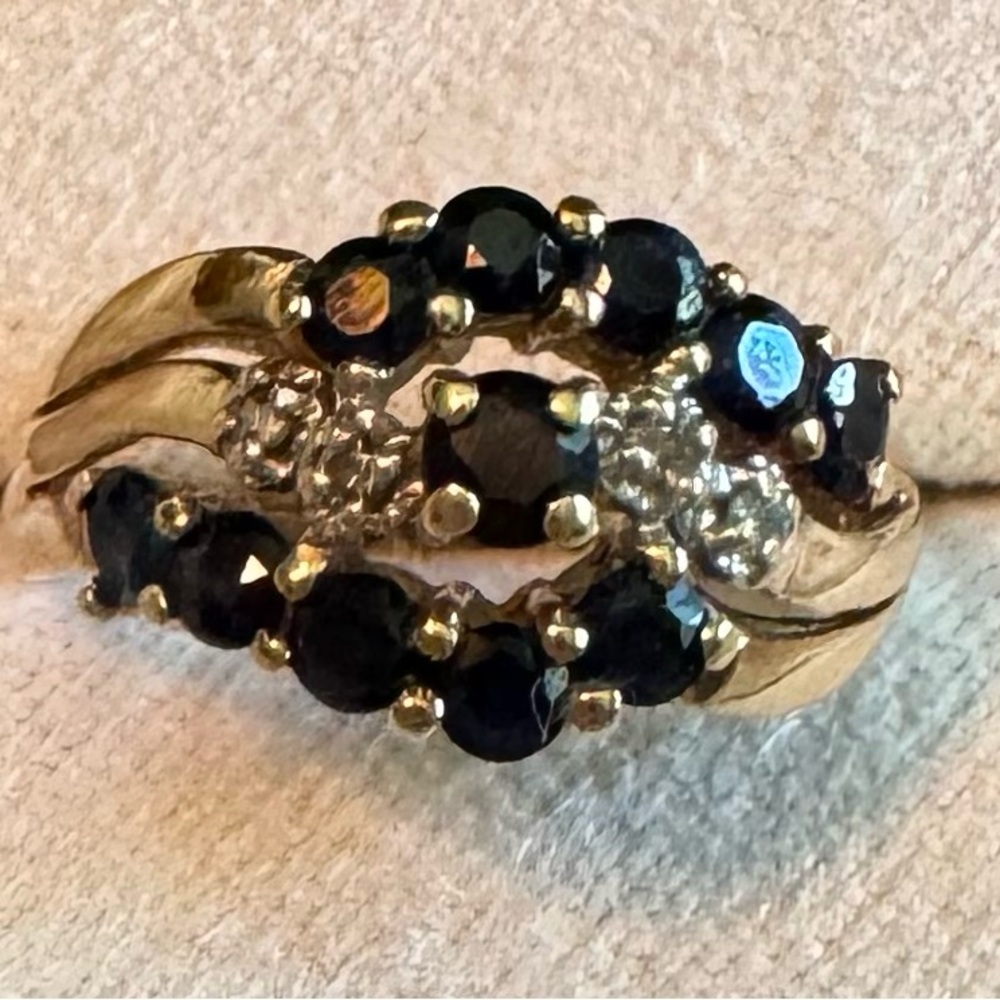 Elegant 10k Yellow Gold, Sapphire, Natural Diamond Women's Ring, Sz 5.5